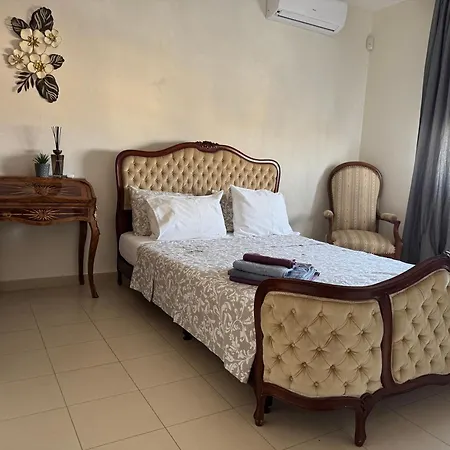 Lägenhet Huge Heating Penthouse With Pool