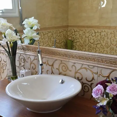 Huge Heating Penthouse With Pool *