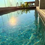 Huge Penthouse With Pool *