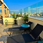 Apartment Huge Penthouse With Pool